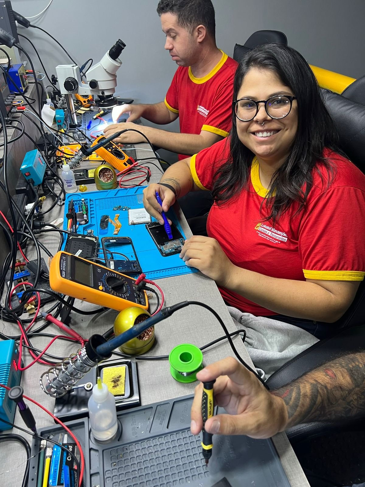 Curso Profissionalizante Aprenda Do Zero A Consertar Celulares - Imagem 5